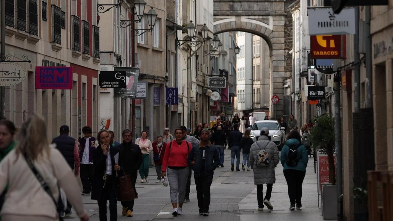 Apartamento Dentro De Muralla Y Parking Gratuito En Pleno Centro Lugo Dış mekan fotoğraf